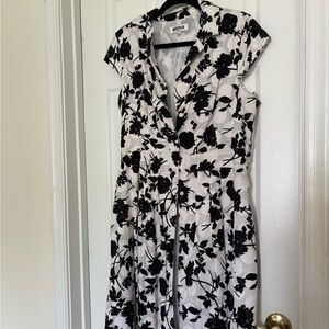 Women’s Kasper dress black and white size 12